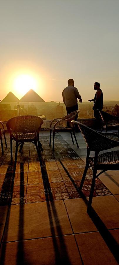Отель Bedouin Pyramids View Kafrat al Jabal Экстерьер фото